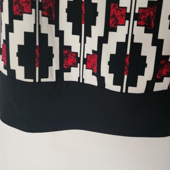 Pre-loved Plus-size Liz Claiborne Pattern Long Sleeve Knee Length Dress Size 1X - Picture 6 of 13